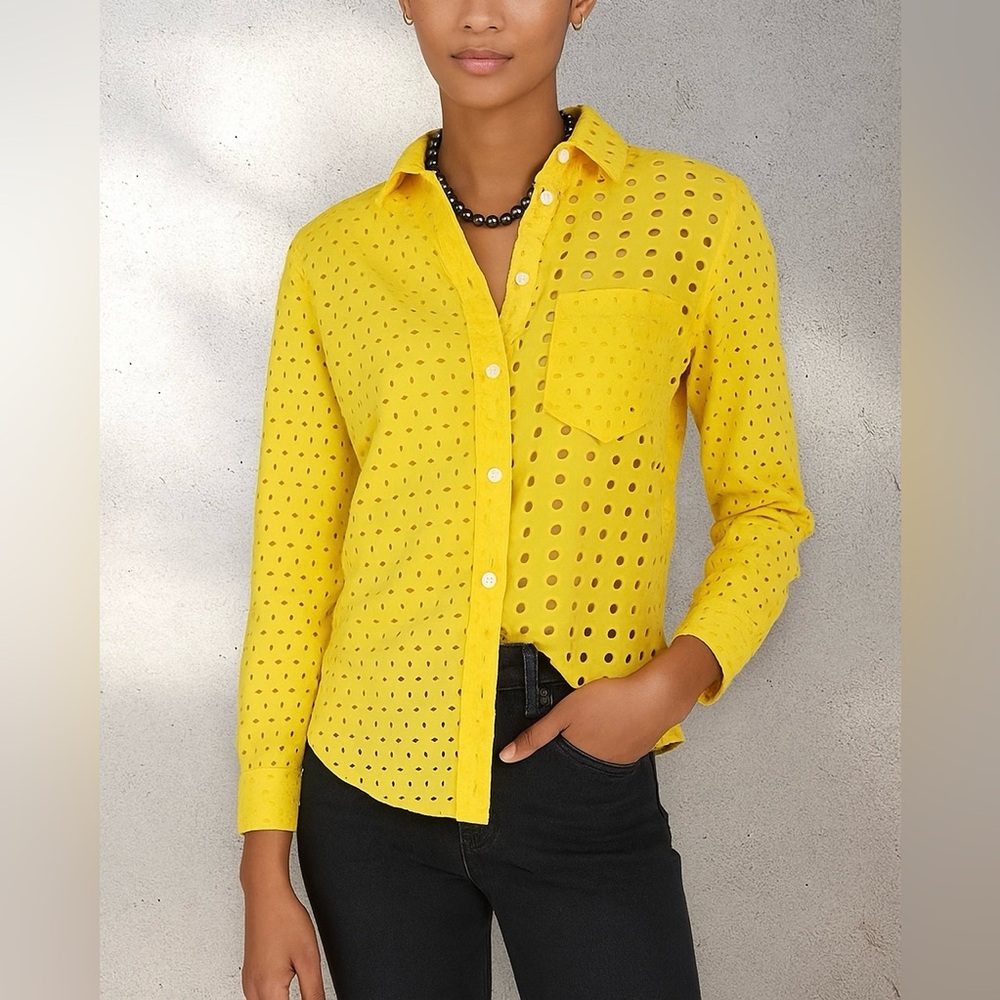 J.CREW EYELET BUTTON UP SHIRT.  CLASSIC FIT Size: 6